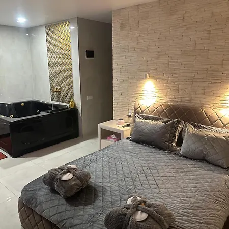 Vila Lt11 Centre Su Pirtimi Ir Baseinu Casa de hóspedes Palanga